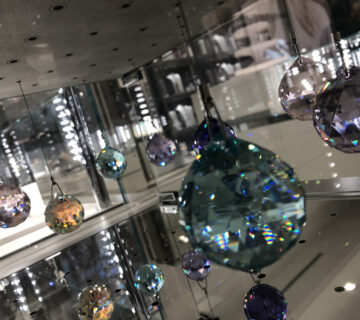 Queensgate 360x320