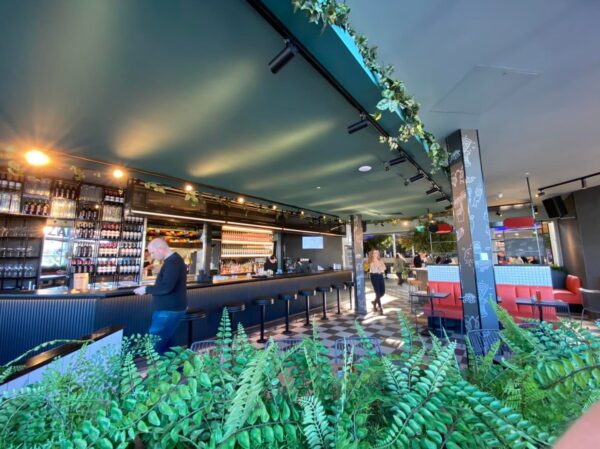 PizzaLuxe interior2