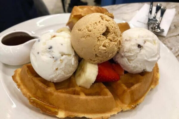 Heavenly Desserts   places to eat in Peterborough